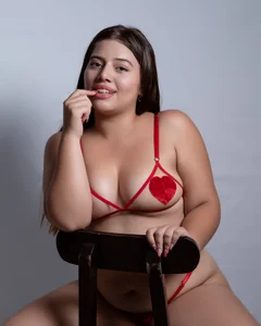 lovenatasha_ Public Pic 4