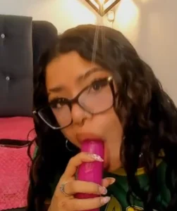 Issaa_Tyler your pre cum tastes so good รูป 