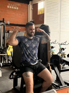 simon_beck Gym Pic 7