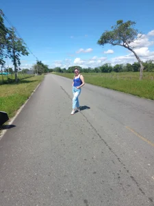 Chanelll_Taylorr_ A casual exit for a warm and wonderful place Foto 3