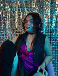 _Victoria_Collins CYBERNETIC GIRL Pic 4