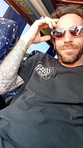 enry21sr Public صورة واحدة|enry21sr Public صورتان|enry21sr Public  صور|enry21sr Public  صورة