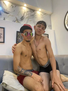 IMPERIAL_NAUGTHY_BOYS Public 圖片 6