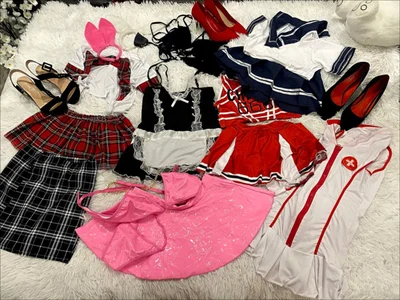 Annaa_Banana Costumes and toys Pic