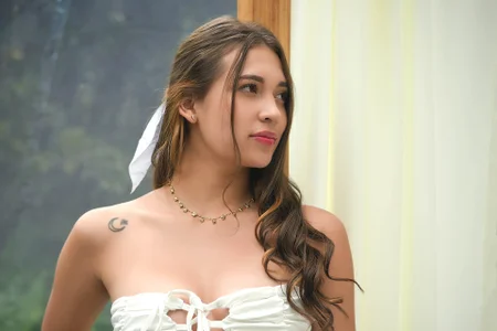 kylie_stのCute lady🤍の枚の写真