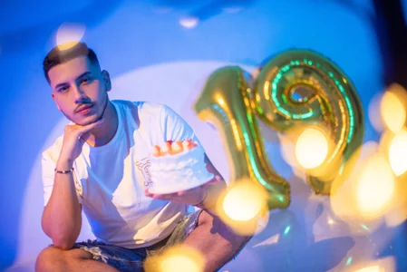 Axel_grey_のMY HAPPY 19の 7枚の写真