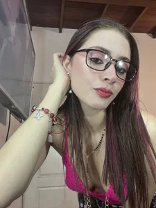 ATHENA_OLIMPOA Little Bit of Me Bild 8