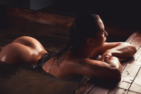 EMMAHILL1 "A naughty touch" Foto