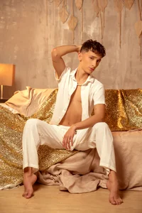 Thiago_Jones1 And how about white? Foto 5