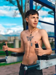 NaytonFreeman kullanıcısının outdoors albümü -  2 fotoğraf