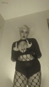 GoddessAlimony: BLACK & WHITE HUMILIATION: PIGTAILS, PLIMSOLLS, AND POWER ( 7 фото)