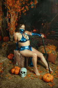 GIANAMILLER6のTrick or treat🎃… You decide 😈の 4枚の写真