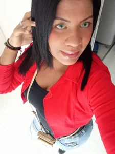 brunettedirty morena caliente Foto 8