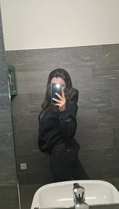 Young_Swiss_Lisa Public Bilde 2