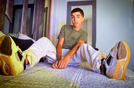 Dallen_Grant: Public ( 2 фото)