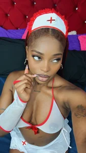 ShantalGomes Nurse Shantal Foto