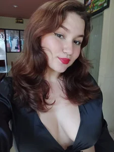 DollieHoney Public Pic 3