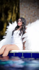 bonnie_sm your precious angel🤍🤍🤍 Foto 3