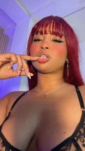 mitschellfox21 my face 😍👀 Pic