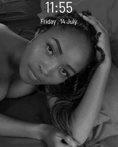 HoneyVelour Public Pic 3