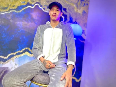 Bvlgar_Guys Public Pic 9