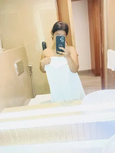 sexyhoney27のMahiの枚の写真