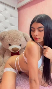 eimmy__skinny kullanıcısının for you my love 🤤😈 albümü -  4 fotoğraf