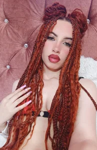 Isaafoxx Public . fénykép