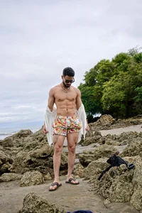 Josseph1_: Enjoying on the beach ( 2 фото)