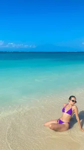 TaylormaxwellのPublicの 2枚の写真