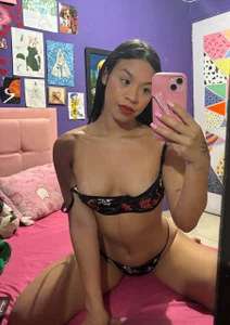 🥵🥵 de kimhilton_  2 photos