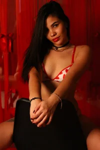 Emily_Beltonn kullanıcısının RED PASSION albümü -  3 fotoğraf