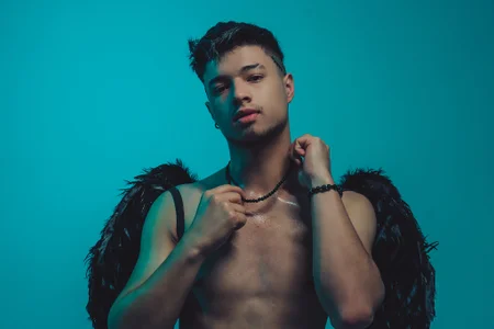 EdwardRoss_ Your angel 🖤 Foto 2