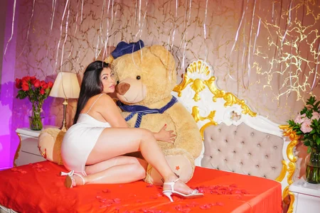 EmaBakker Valentine's day💘 Pic 3