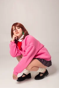 folinskayyya cosplay on Ayasa Momo Pic 2