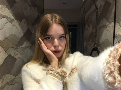 RowenaCommanders XXX nøgenfoto 3