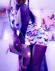 Public de ninaperry777  3 Imagens