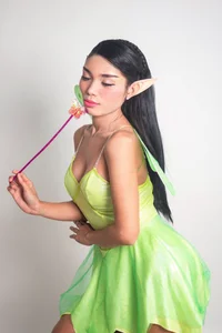 Tinker fairy 🧚‍♂️ ✨ de Notaestheticallykylinee  5 photos