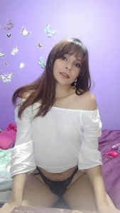 MelanieSex93's XXX Nude Photo 4