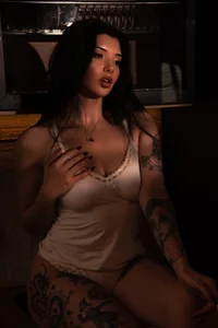 miss_meii Look at me Pic 2