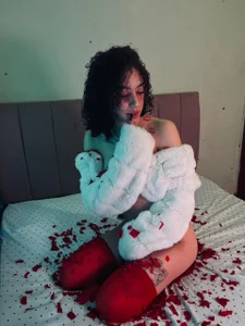 Public de _Shanell  2 Imagens