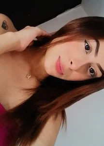 EmilyPacho_ Public Pic