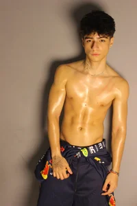 Nathan_Owen 🔥 HEY, HANDSOME… YOUR F1 DRIVER IS WAITING FOR YOU! 😈❤️‍🔥 Poză 4