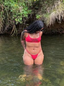 Kinsleybrown About me Foto 8