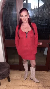 Busty-Belfast-Irish-Girl's photo
