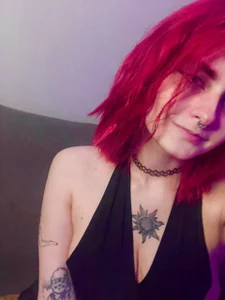 ScarlettAw's XXX Nude Photo 2