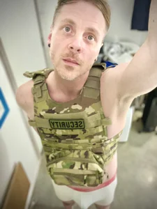 me as your close protection detail ;) od SilentLukas  2 fotka