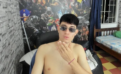 jay_orange Public صورة واحدة|jay_orange Public صورتان|jay_orange Public  9 صور|jay_orange Public  9 صورة