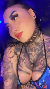 CloeeBeckam stich Pic 3