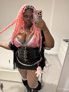 Nyla_xox feel cute might delete later Pic 2